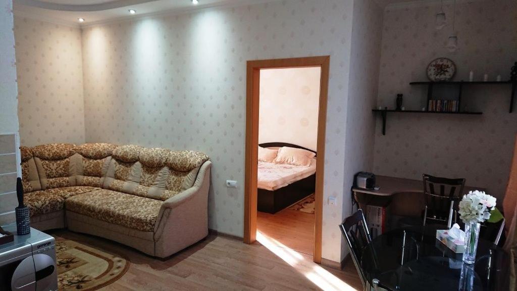 Ferienwohnung Stefan Cel Mare 64 Kischinau Exterior foto